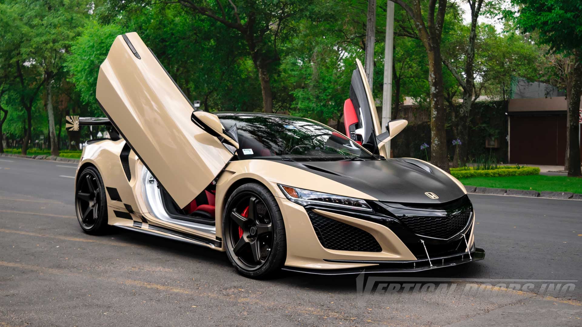 @juanbertheau Acura NSX from Mexico with lambo doors conversion kit by Vertical Doors, Inc.