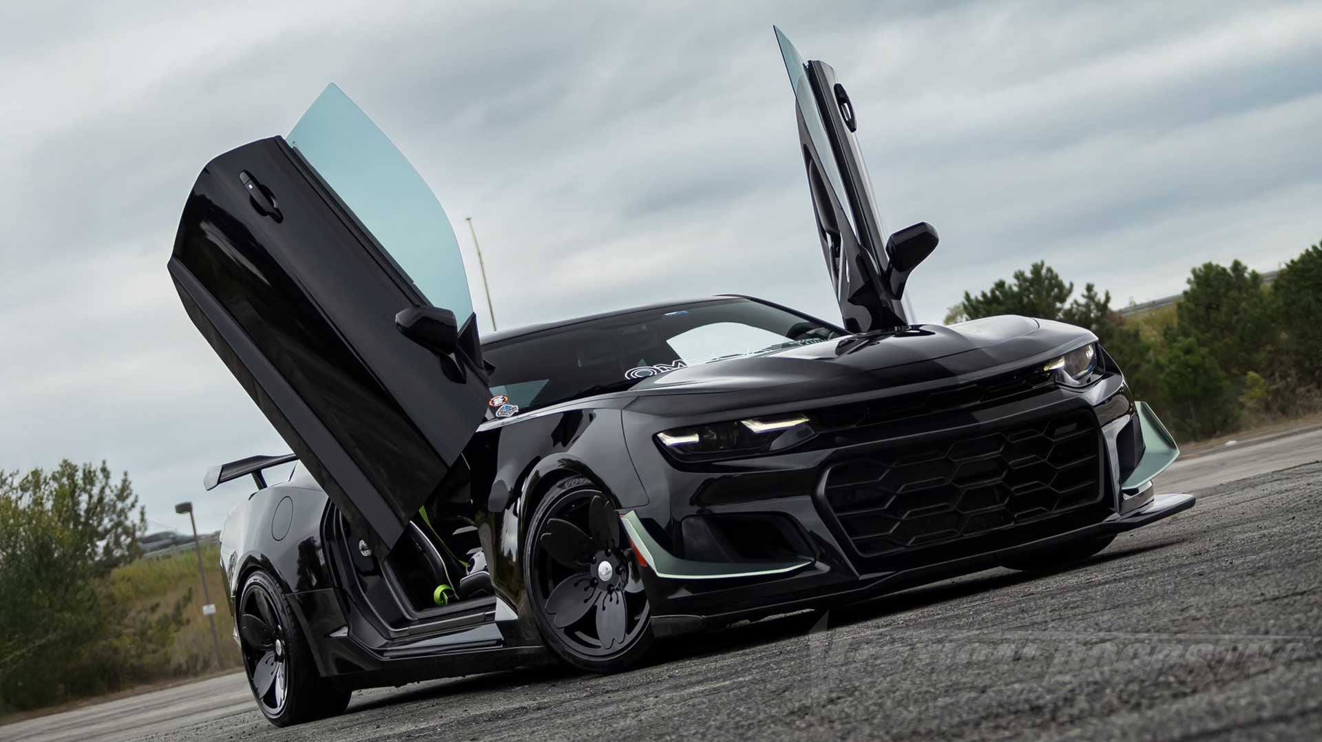 @nellytheblasian 6th Generation Chevrolet Camaro from Illinois showing off vertical Lambo Door Conversion Kit by Vertical Doors, Inc.