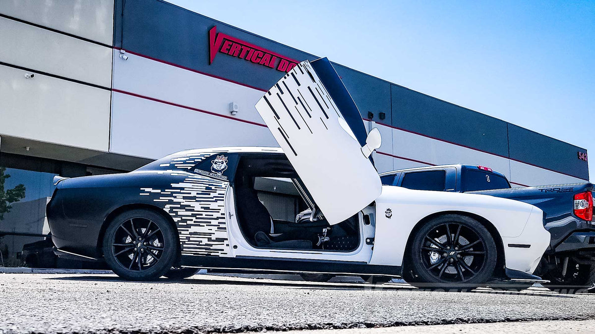 Dodge-Challenger-Lambo-Door-