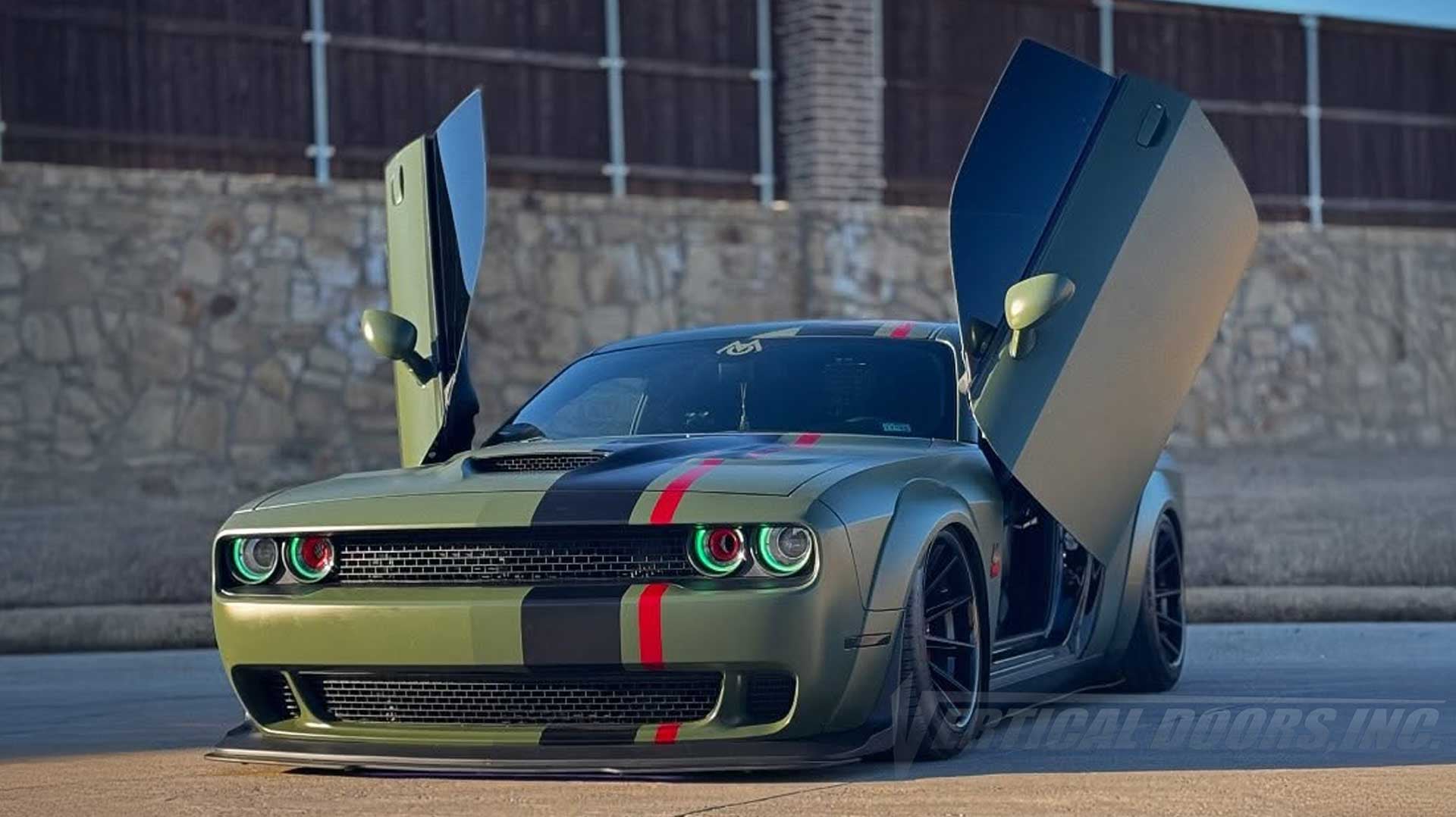 @dripscat254’s Texas based, Bagged Dodge Challenger Scatpack Widebody, flaunting the ultimate Mopar upgrade, a Lambo door conversion kit from Vertical Doors, Inc.