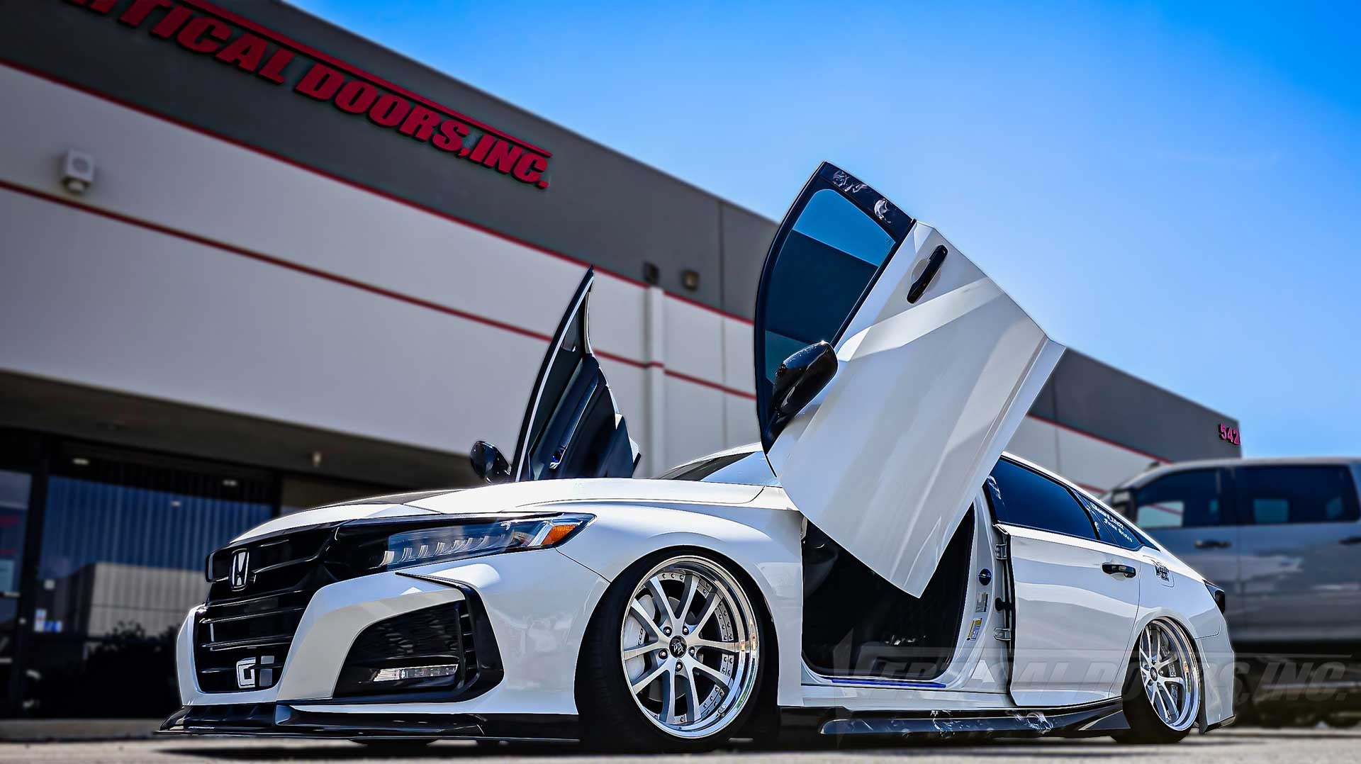 @accord_life22 from @lavishlegendsca just upgraded his Honda Accord with Lambo Doors by Vertical Doors, Inc. in Lake Elsinore, California.