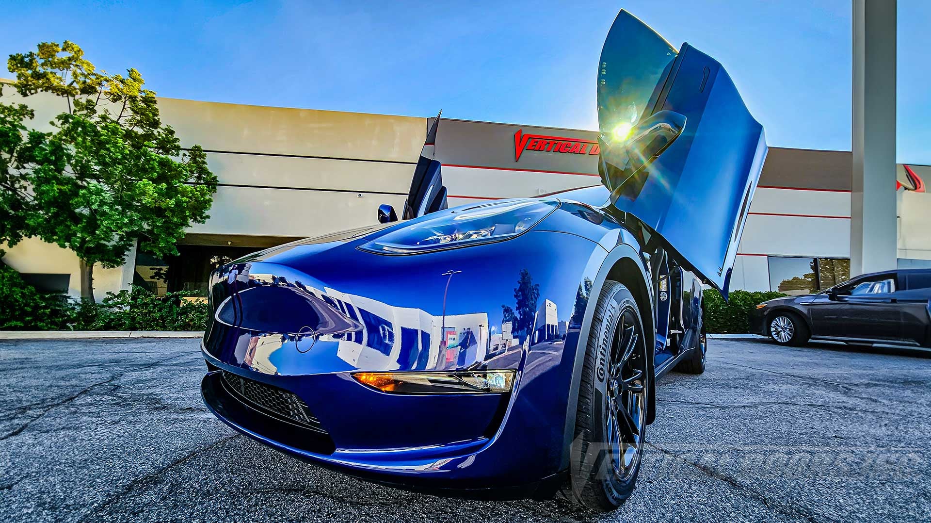 Vertical Lambo Door kit for the Tesla Model Y installed by Vertical Doors, Inc. VDCTESY20