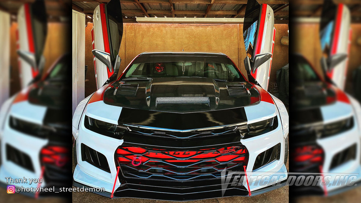 美品 ◆ カスタムキュー  L A M B R O S ◆ Check out Chuck's 2021 Camaro ZL1 1LE from Florida with Lambo