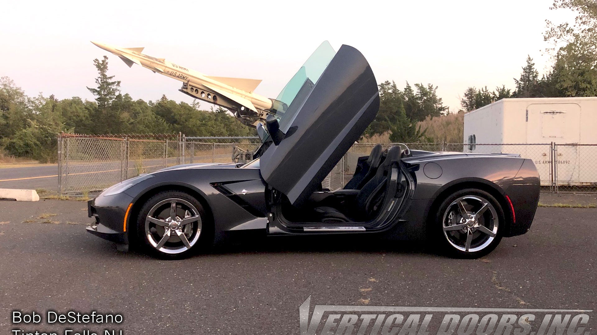 Bob's C7 Convertible Corvette with Vertical Doors