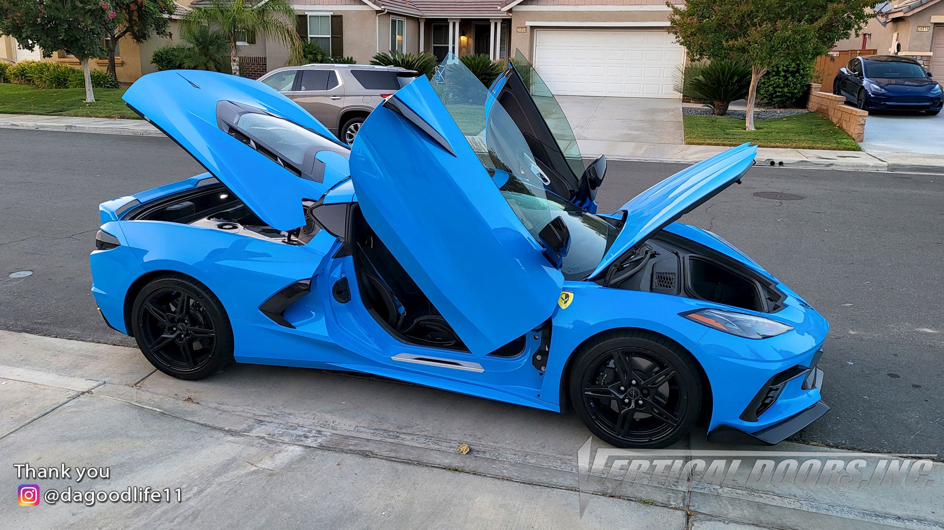 Check out Andy's @dagoodlife11 Corvette C8 from California featuring Vertical Doors, Inc., vertical lambo door conversion kit.