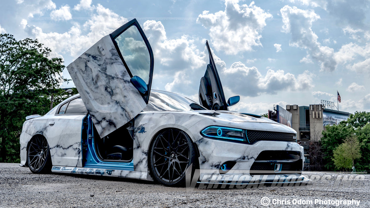 Swaggpack_Shaq Dodge Charger featuring Vertical Lambo Doors by