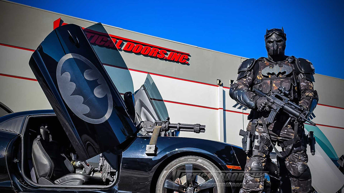 Gotham SWAT Camaro: Tom’s Grim Knight Batman Build Goes Vertical at VDI