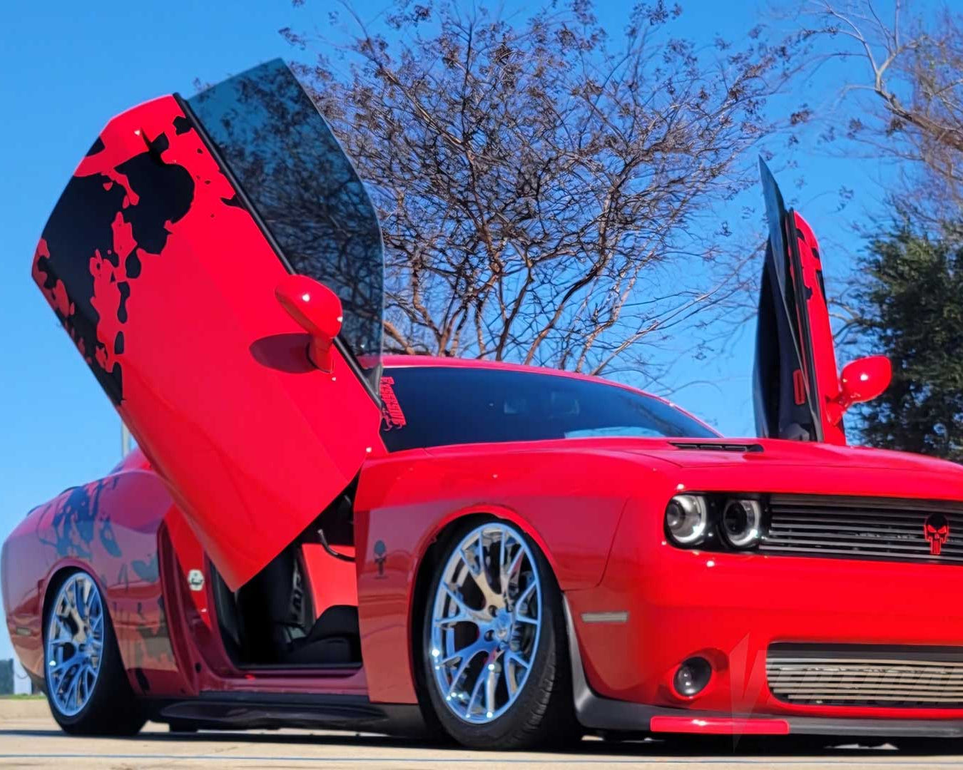 Brent’s Dodge Challenger from Mississippi featuring Lambo Door Kit by Vertical Doors, Inc., VDCDCHAL08, Mopar, RT, SRT, HellCat, Ralley, Red Line, SXT,
lambo doors, vertical doors, door conversion, scissor doors, butterfly doors, wing doors,
Dodge Challenger lambo doors, Dodge Challenger vertical doors, Dodge Challenger door conversion, Dodge Challenger scissor doors, Dodge Challenger butterfly doors, Dodge Challenger wing doors,