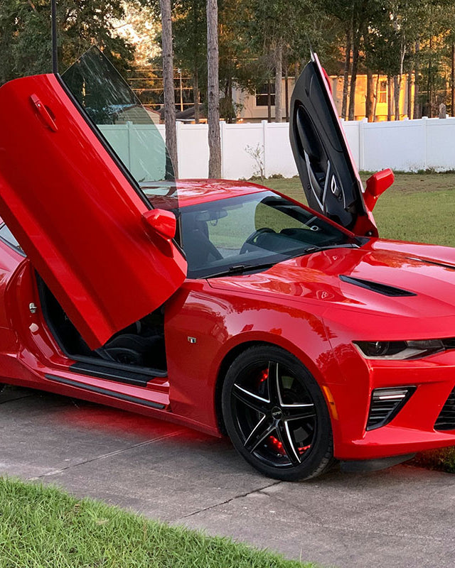 Chevrolet Camaro from Florida with Vertical Doors, Inc Door Conversion kit