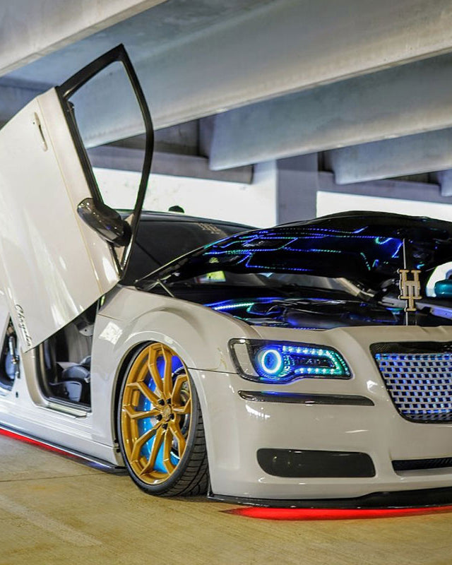 @acrophobia_300s Chrysler 300 with Lambo Doors