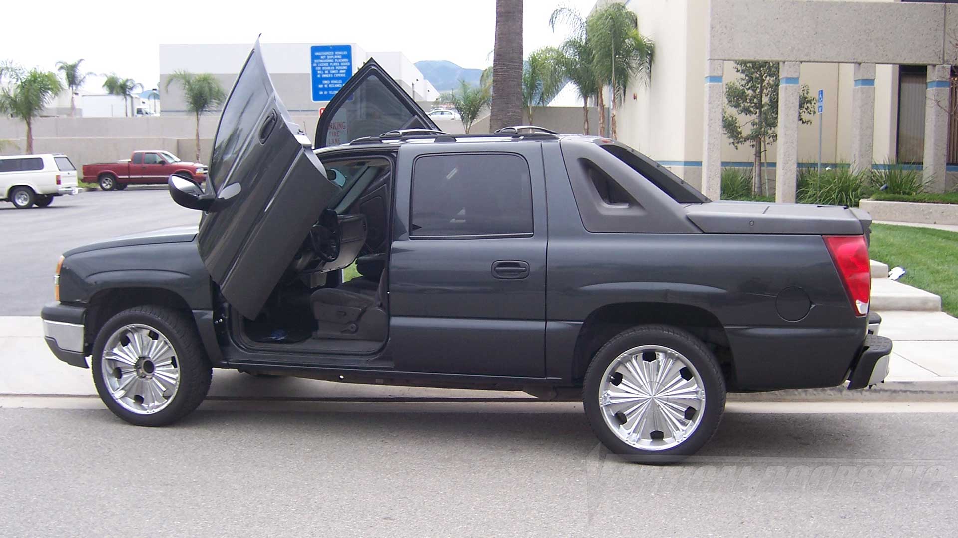 Chevrolet Avalanche 2003-2006 Vertical Doors kit lambo doors, vertical doors, door conversion, scissor doors, butterfly doors, wing doors, Chevrolet Avalanche 2003-2006 lambo doors, Chevrolet Avalanche 2003-2006 vertical doors, Chevrolet Avalanche 2003-2006 door conversion, Chevrolet Avalanche 2003-2006 scissor doors, Chevrolet Avalanche 2003-2006 butterfly doors, Chevrolet Avalanche 2003-2006 wing doors,