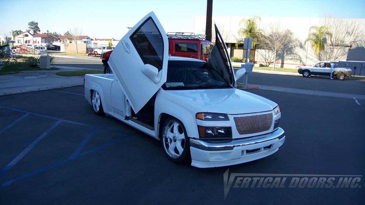 2004-2012 Chevrolet Colorado vertical door conversion by Vertical Doors, Inc.
