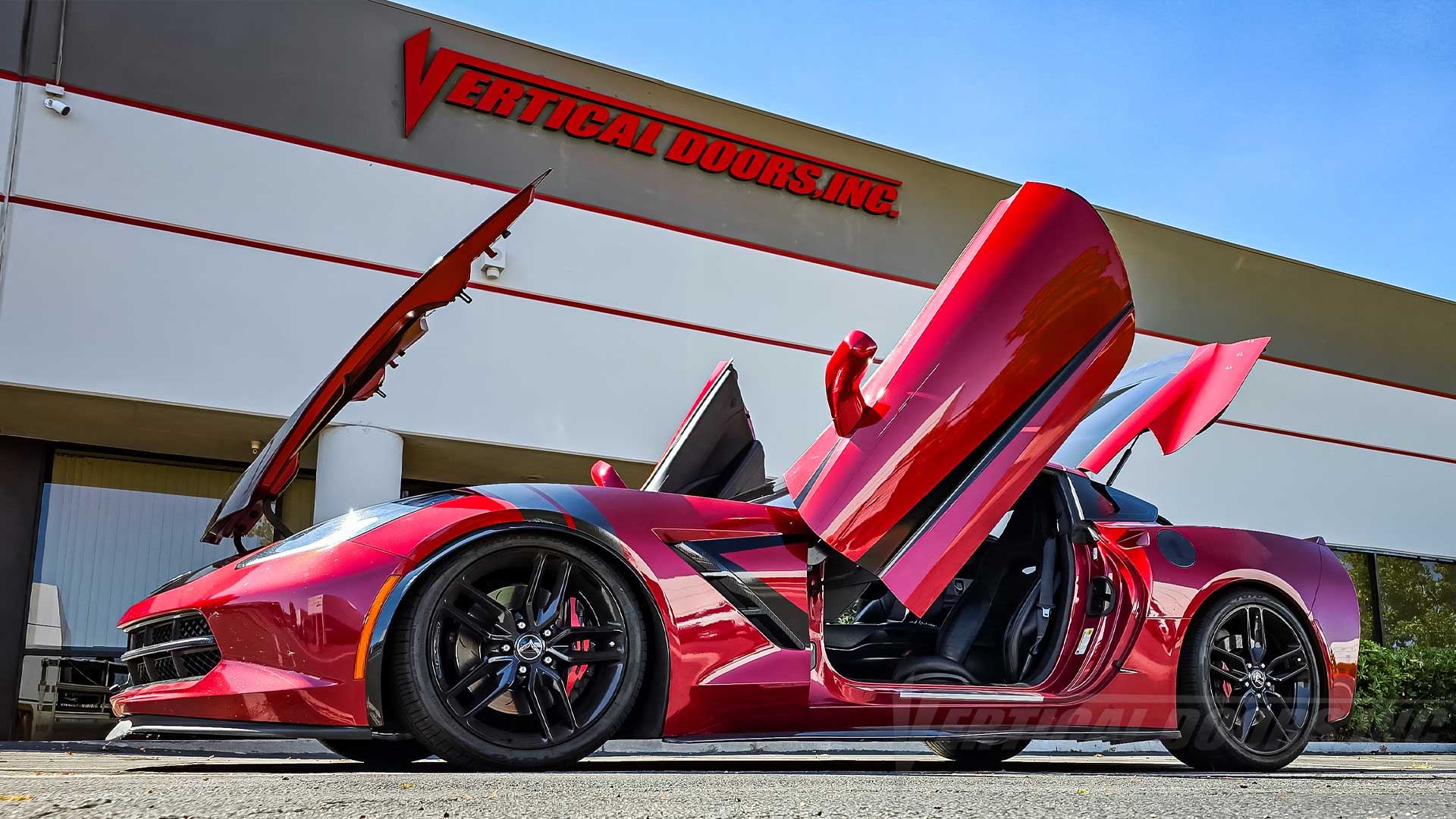 Babi’s Chevrolet Corvette C7 now rocking Vertical Lambo Doors by the ORIGINAL and still the BEST, Vertical Doors Inc., VDCCHEVYCORC714, 