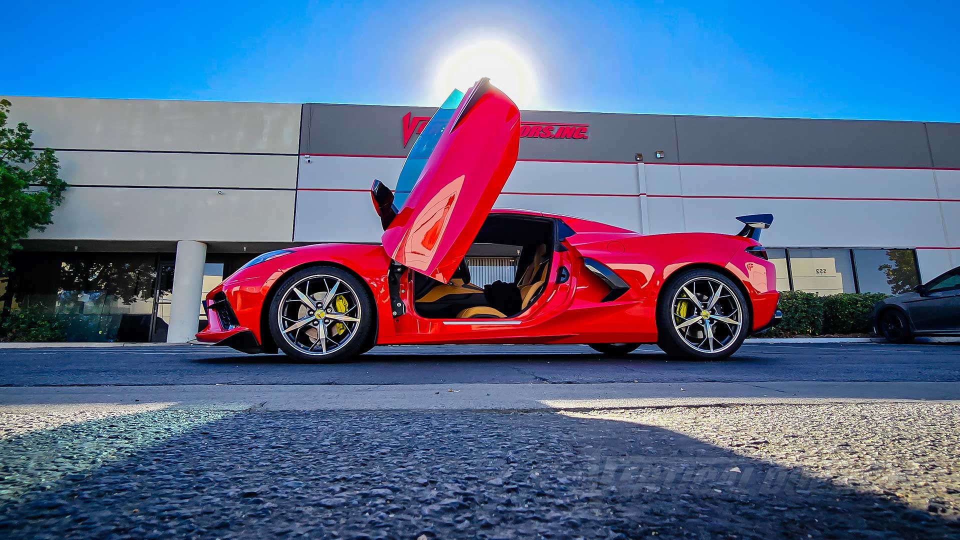 @beto_montecarlo Chevrolet Corvette C8 from Salinas California getting a competition’s C8 vertical door kit removed and replaced with a lambo door conversion kit by Vertical Doors, Inc.