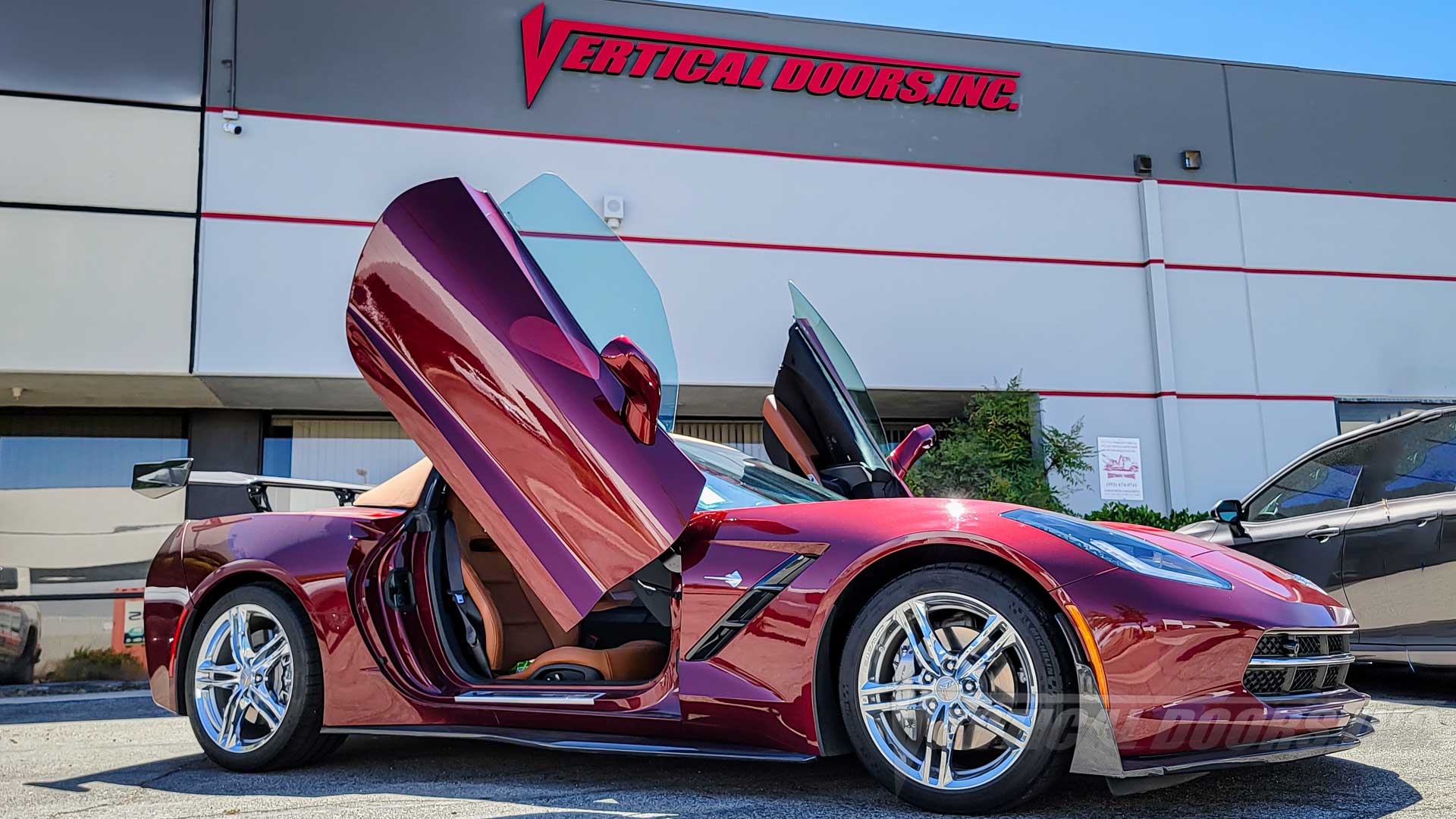 Vertical Lambo Door Kit installed on a Chevrolet Corvette C7 by Vertical Doors, Inc. 8723