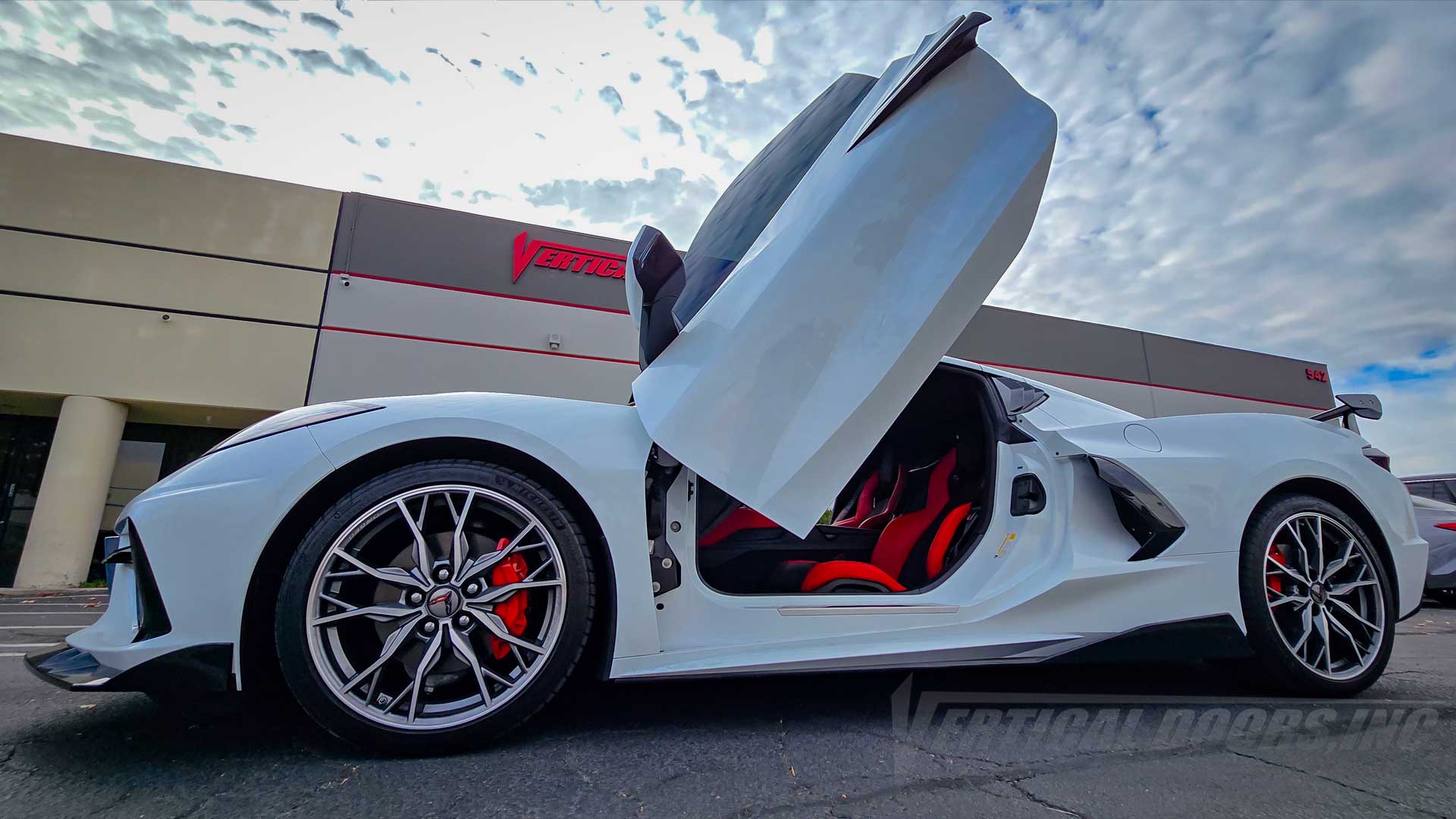 @themosthated392 Chevrolet Corvette C8 from California just got vertical lambo door conversion kit installed by Vertical Doors, Inc. 112524