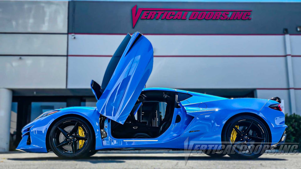 Ryan’s Corvette C8 E Ray from Threadkraze just got Vertical Door Kit Installed at Vertical Doors, Inc. in Lake Elsinore California.  