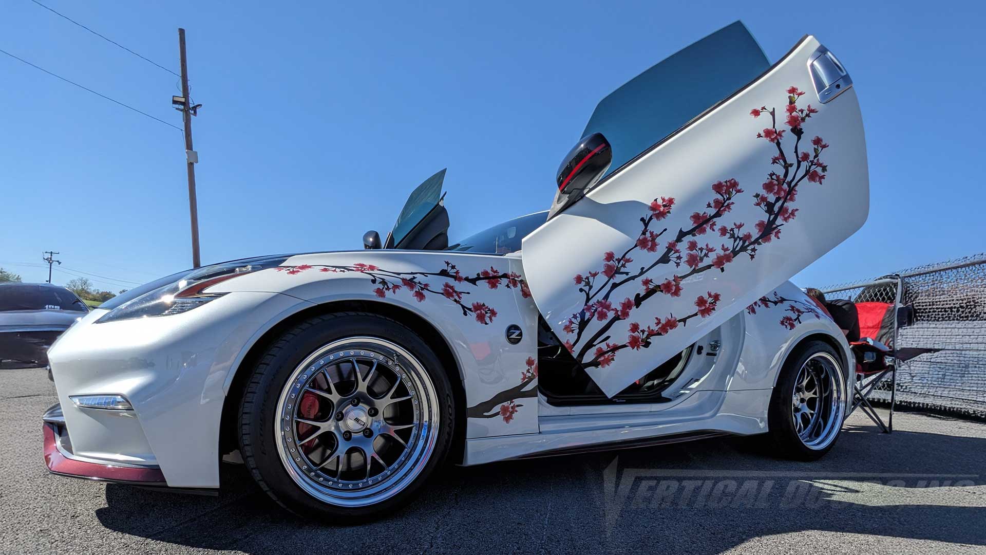 @370z_nizmo Nissan 370Z Nismo from Tennessee showing off its lambo door conversion kit by Vertical Doors, Inc., Get yours now!
