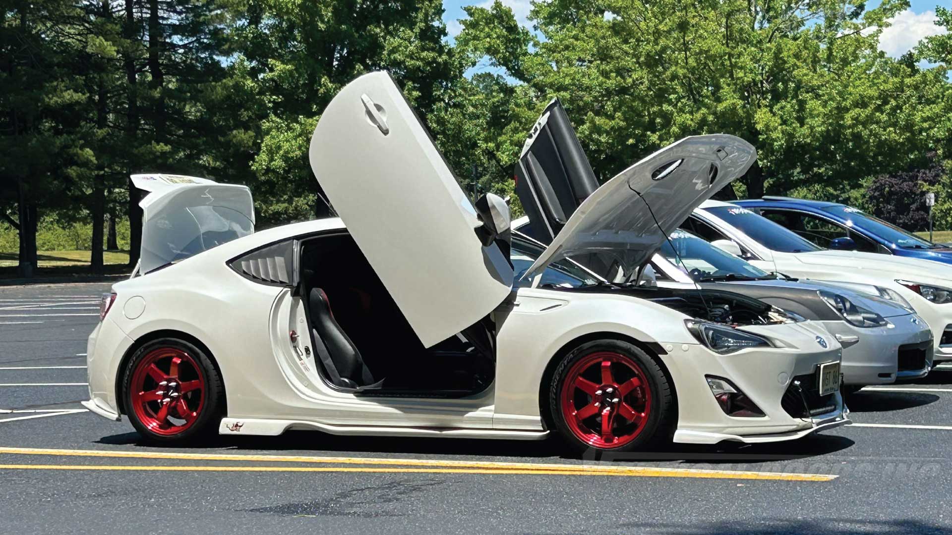 @ghost_frs86s Scion FRS from New Jersey featuring a Lambo Doors Kit by Vertical Doors, Inc.