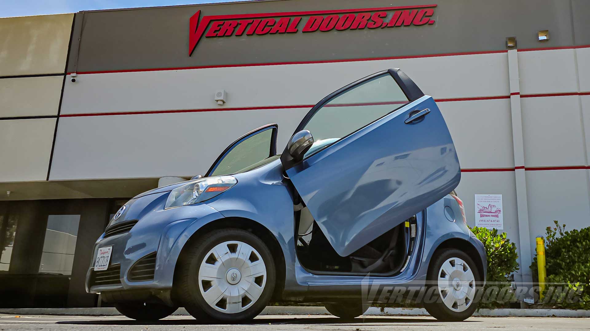 @fancymonkeys_official Scion IQ from California featuring lamb door conversion kit from Vertical Doors, Inc.