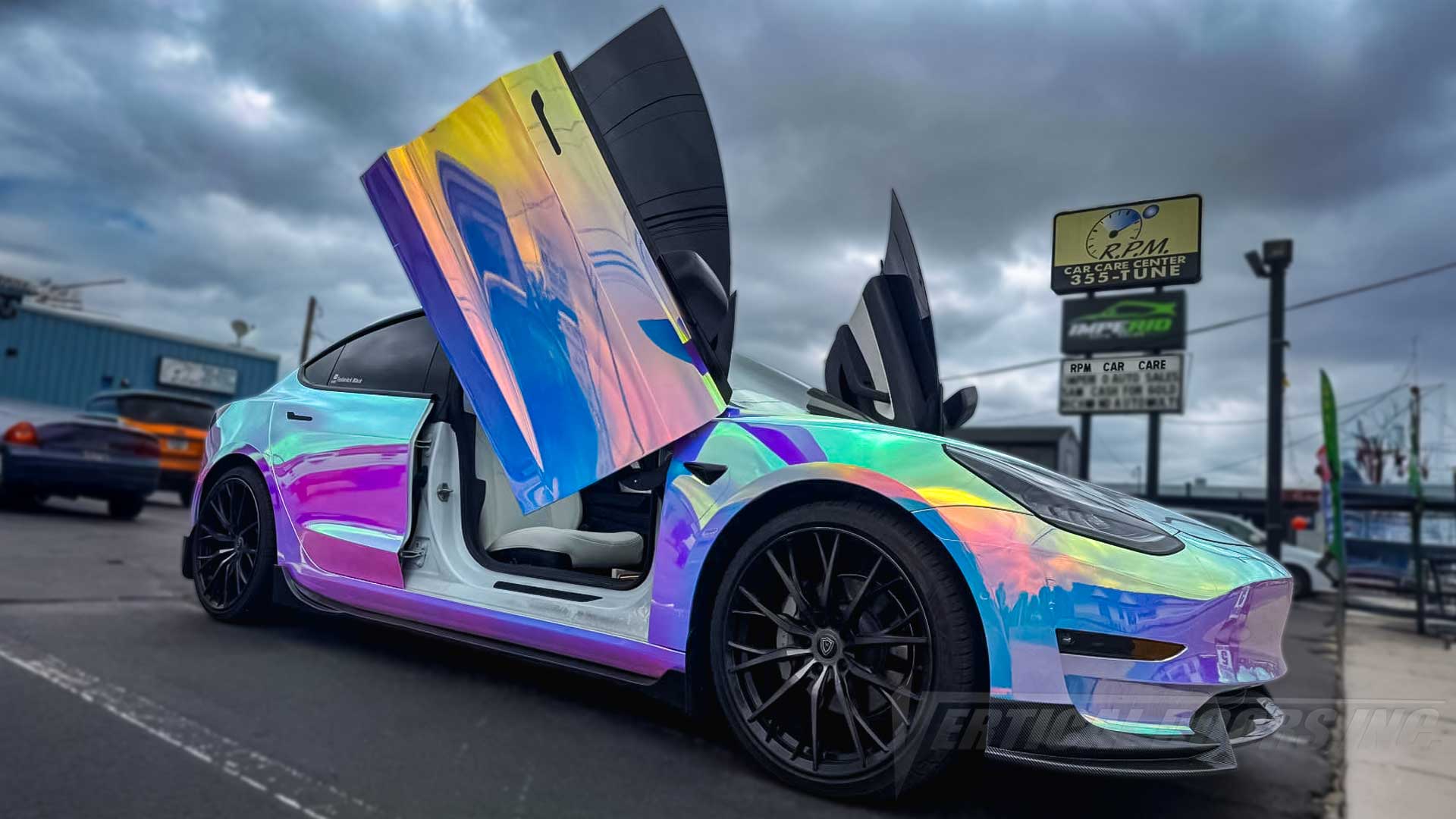 @teslarack_black_ Tesla Model 3 got the BEST Lambo Door Conversion kit and Neochrome wrap installed by RPM Superstore in VA. 3/2025.