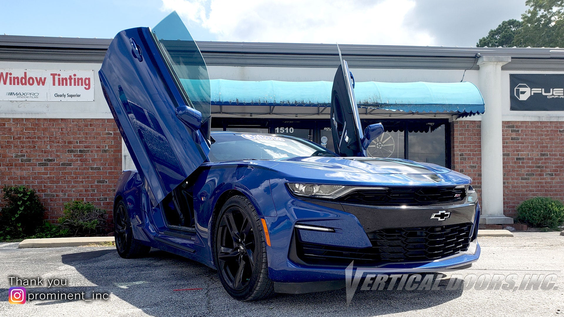 Installer | Prominent Inc. | Washington, NC | Chevrolet Camaro featuring Verical Doors, Inc. vertical lambo doors conversion kit.
