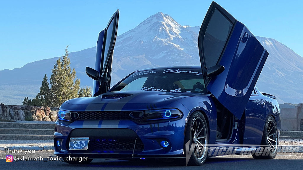 @klamath_toxic_charger Dodge Charger from Oregon featuring Vertical Lambo Doors Conversion Kit from Vertical Doors, Inc.