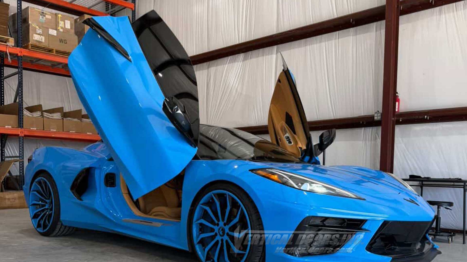 Vertical Door Installer | Lambo Doors Direct | Houston, Texas | Vertical Door Kit Installer