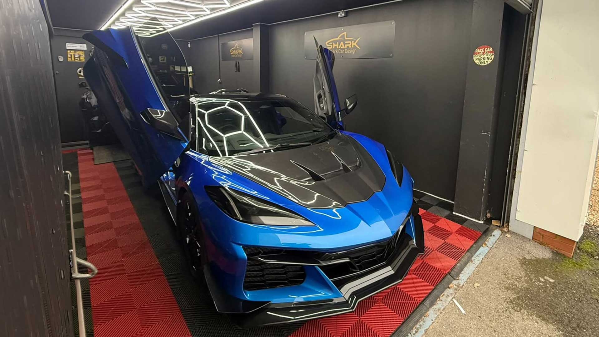 Shark Car Design 8 Coopers Pl, Combe Ln, Chiddingfold, Godalming GU8 5SZ, United Kingdom is a Authorized Vertical Doors, Inc. Vertical Door Kit Installer.