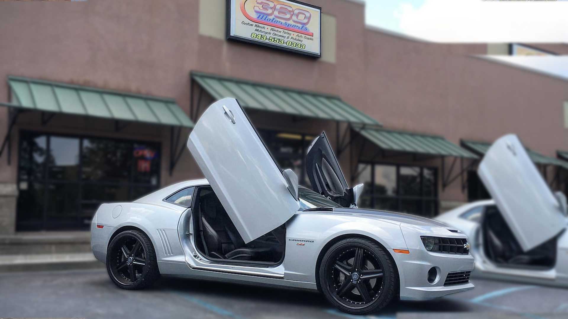 Vertical Door Installer | 360 Motorsports | Myrtle Beach, South Carolina | Vertical Door Kit Installer