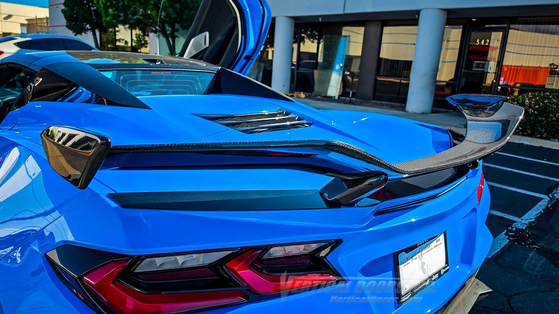 Upgrade the rear profile of your Corvette with the 2023 - 2026 C8 Corvette Z06 / E-Ray Z07 Rear Spoiler in Carbon Fiber. Engineered for performance-driven builds, this 1-piece aero system delivers aggressive styling, improved aerodynamic balance, and OEM-level fitment. Designed specifically for the Corvette C8 Z06 and E-Ray platforms, this spoiler enhances both form and function while integrating seamlessly with factory body lines.