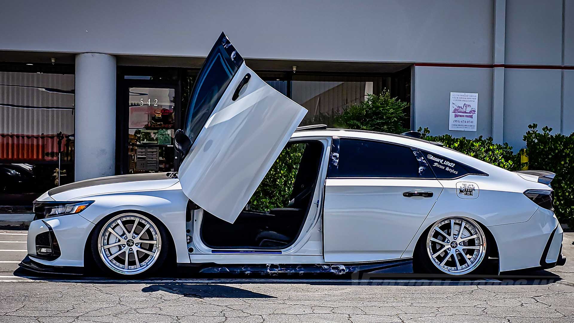 @accord_life22 from @lavishlegendsca just transformed his 2018–2022 Honda Accord with Lambo Doors from Vertical Doors Inc., based in Lake Elsinore, CA. Featuring the VDCHC18224dR vertical door kit, this sleek JDM sedan now sports scissor-style doors — a true showstopper in the #verticaldoorgang. Perfect fit for LX, EX, EX-L, Sport SE, and Touring trims.