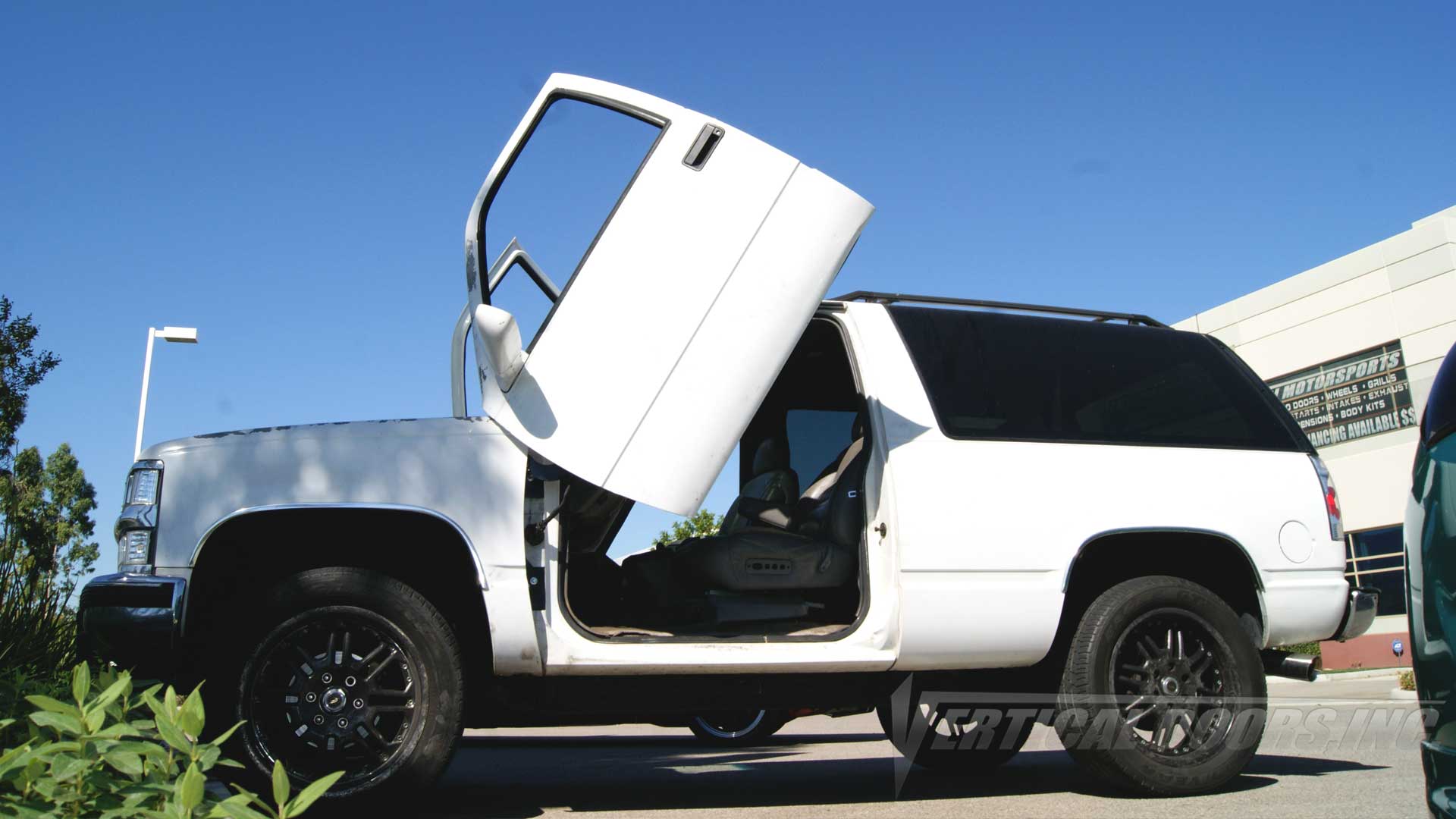 Chevrolet Tahoe 1995-1999 Vertical Doors kit  lambo doors, vertical doors, door conversion, scissor doors, butterfly doors, wing doors,  Chevrolet Tahoe 1995-1999 lambo doors, Chevrolet Tahoe 1995-1999 vertical doors, Chevrolet Tahoe 1995-1999 door conversion, Chevrolet Tahoe 1995-1999 scissor doors, Chevrolet Tahoe 1995-1999 butterfly doors, Chevrolet Tahoe 1995-1999 wing doors, 