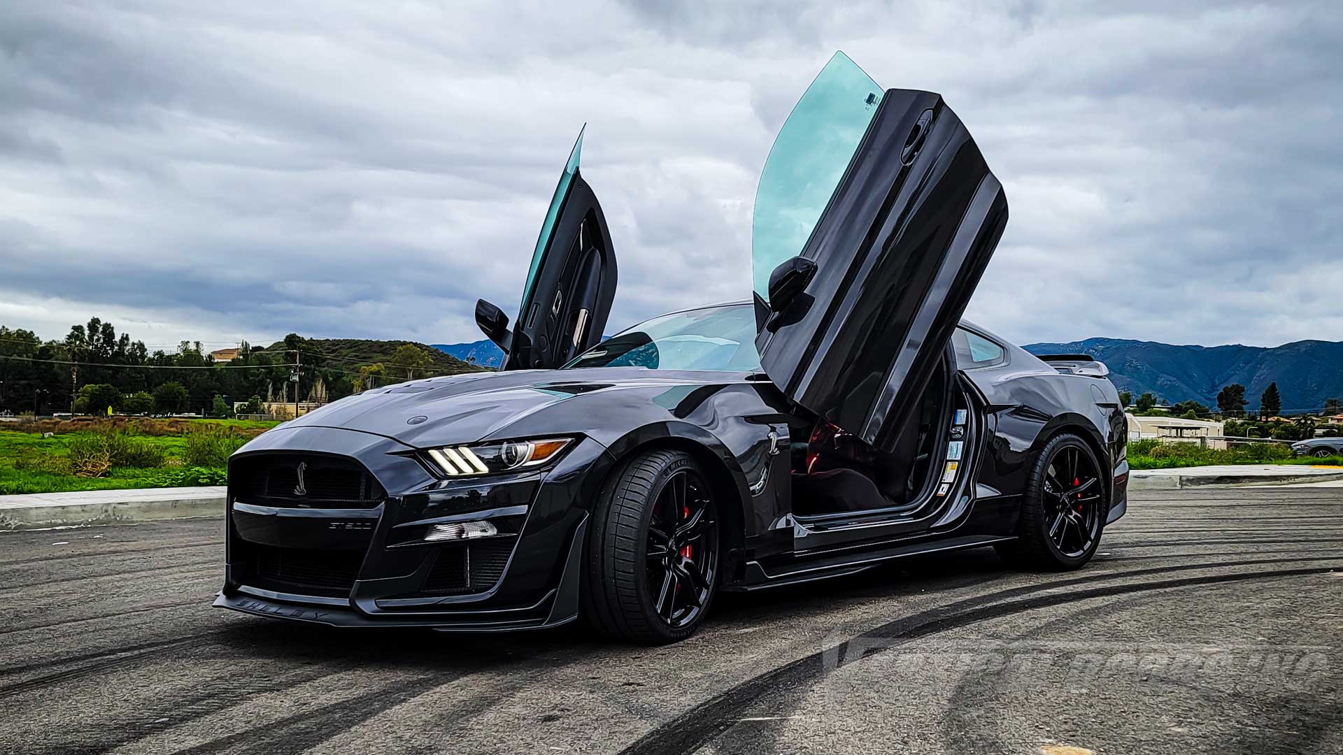 Ford Mustang 2015-2023 Vertical Doors kit  lambo doors, vertical doors, door conversion, scissor doors, butterfly doors, wing doors,  Ford Mustang 2015-2023 lambo doors, Ford Mustang 2015-2023 vertical doors, Ford Mustang 2015-2023 door conversion, Ford Mustang 2015-2023 scissor doors, Ford Mustang 2015-2023 butterfly doors, Ford Mustang 2015-2023 wing doors, 