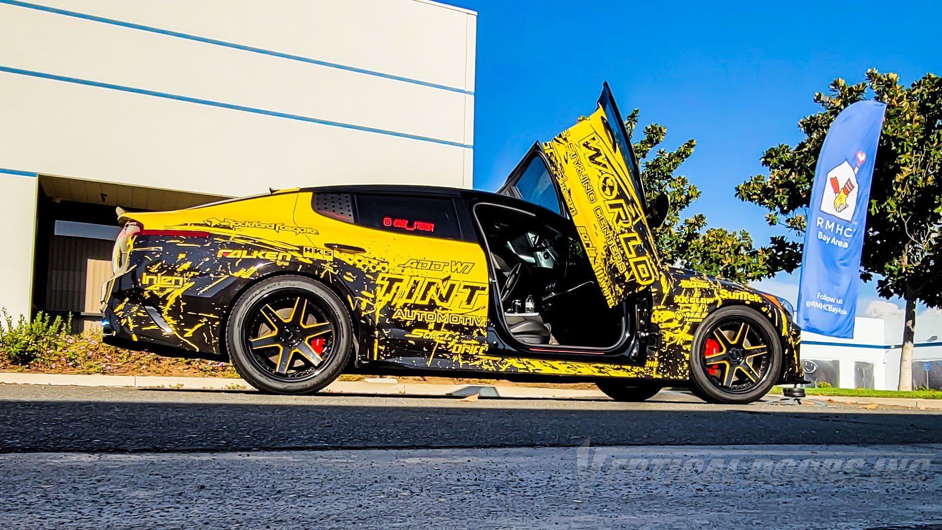 Kia Stinger 2018-2023 Vertical Doors kit  lambo doors, vertical doors, door conversion, scissor doors, butterfly doors, wing doors,  Kia Stinger 2018-2023 lambo doors, Kia Stinger 2018-2023 vertical doors, Kia Stinger 2018-2023 door conversion, Kia Stinger 2018-2023 scissor doors, Kia Stinger 2018-2023 butterfly doors, Kia Stinger 2018-2023 wing doors, 