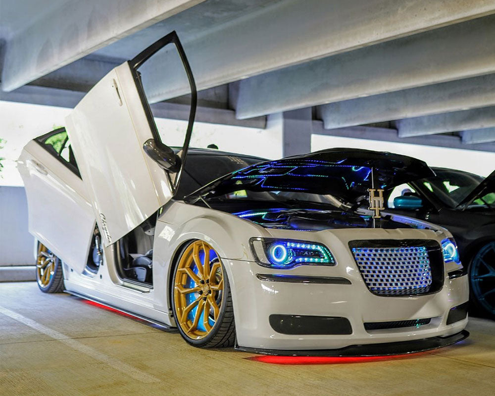 @acrophobia_300s Chrysler 300 with Lambo Doors