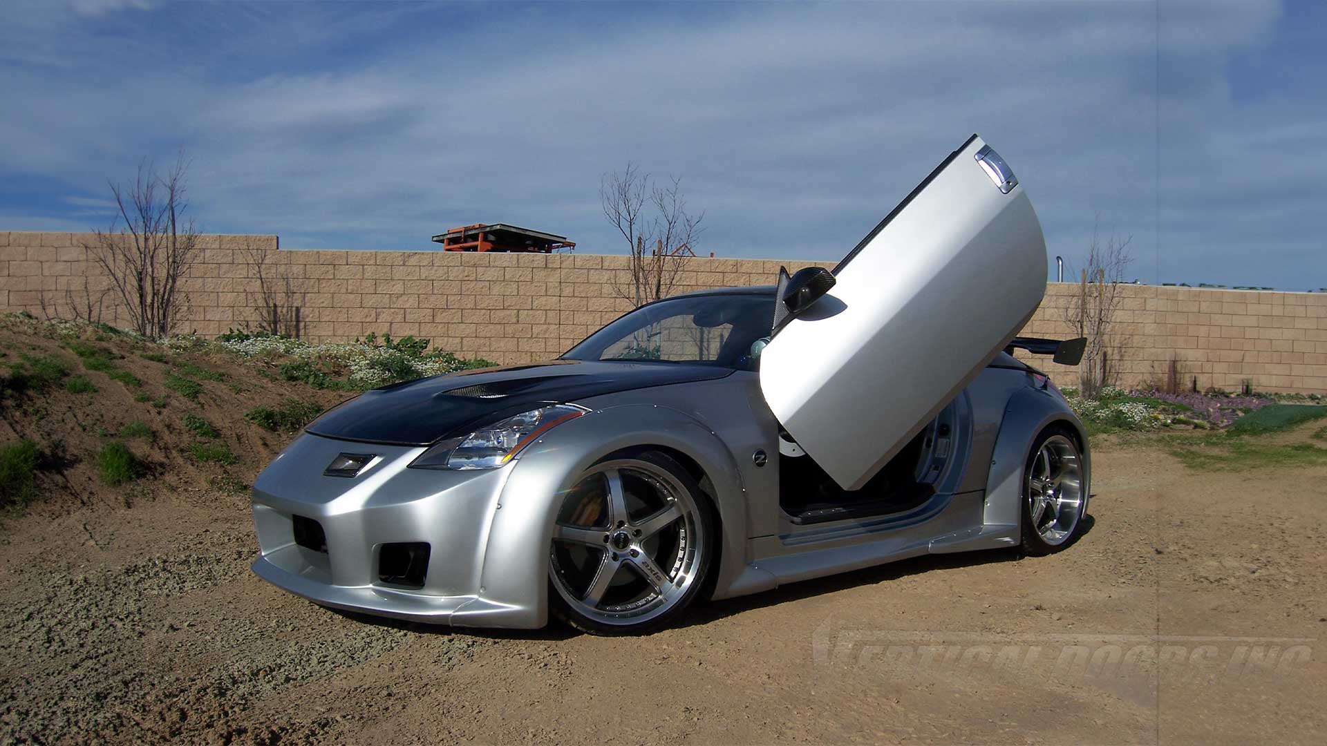 Nissan 350Z 2003-2009Vertical Doors kit  lambo doors, vertical doors, door conversion, scissor doors, butterfly doors, wing doors,  Nissan 350Z 2003-2009lambo doors,Nissan 350Z 2003-2009vertical doors,Nissan 350Z 2003-2009door conversion,Nissan 350Z 2003-2009scissor doors,Nissan 350Z 2003-2009butterfly doors,Nissan 350Z 2003-2009wing doors, 