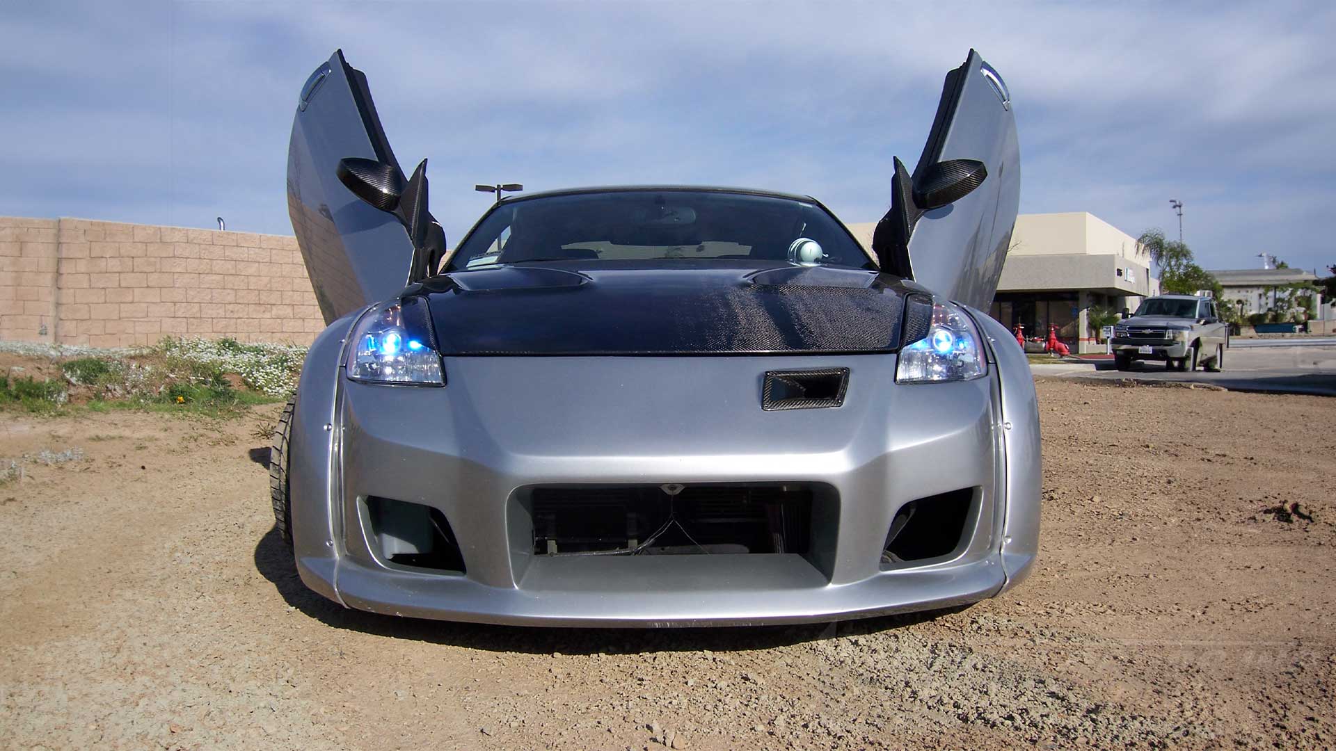Nissan 350Z 2003-2009Vertical Doors kit  lambo doors, vertical doors, door conversion, scissor doors, butterfly doors, wing doors,  Nissan 350Z 2003-2009lambo doors,Nissan 350Z 2003-2009vertical doors,Nissan 350Z 2003-2009door conversion,Nissan 350Z 2003-2009scissor doors,Nissan 350Z 2003-2009butterfly doors,Nissan 350Z 2003-2009wing doors, 