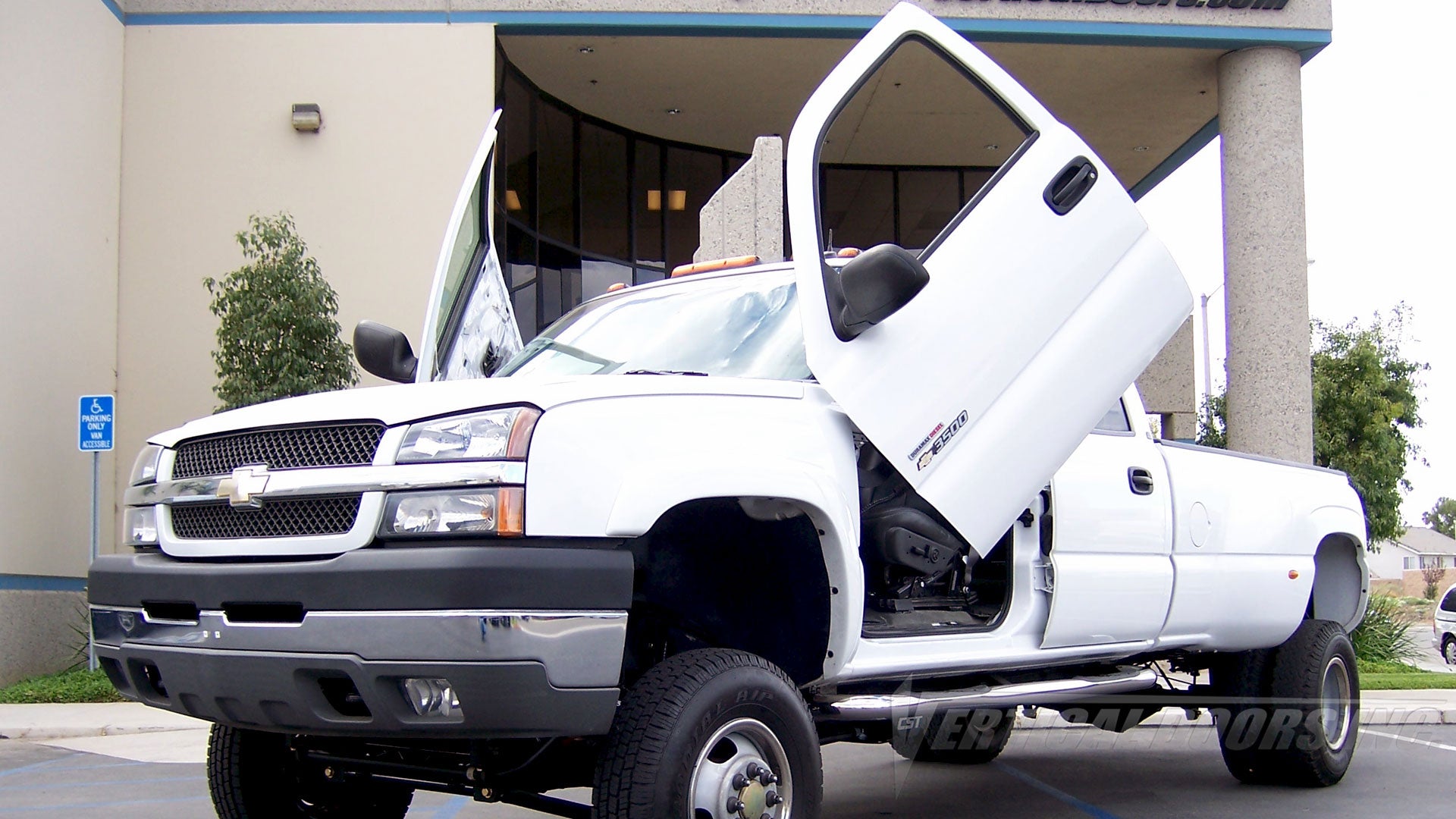 Chevrolet Full Size Truck 1999-2006 Vertical Doors kit  lambo doors, vertical doors, door conversion, scissor doors, butterfly doors, wing doors,  Chevrolet Full Size Truck 1999-2006 lambo doors, Chevrolet Full Size Truck 1999-2006 vertical doors, Chevrolet Full Size Truck 1999-2006 door conversion, Chevrolet Full Size Truck 1999-2006 scissor doors, Chevrolet Full Size Truck 1999-2006 butterfly doors, Chevrolet Full Size Truck 1999-2006 wing doors, 