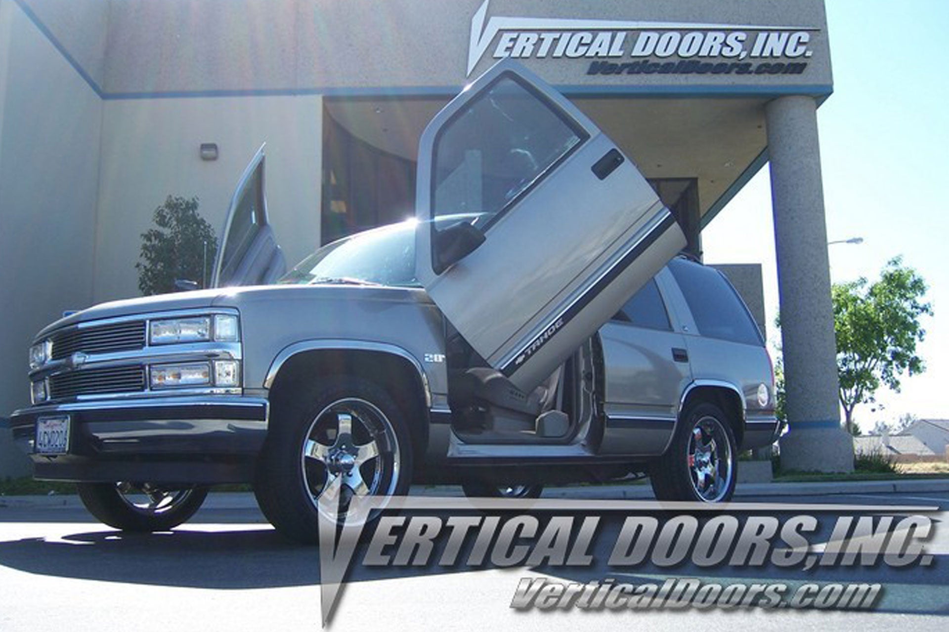 Lincoln LS 2000-2006 Vertical Doors -Special Order-Kit – Vertical